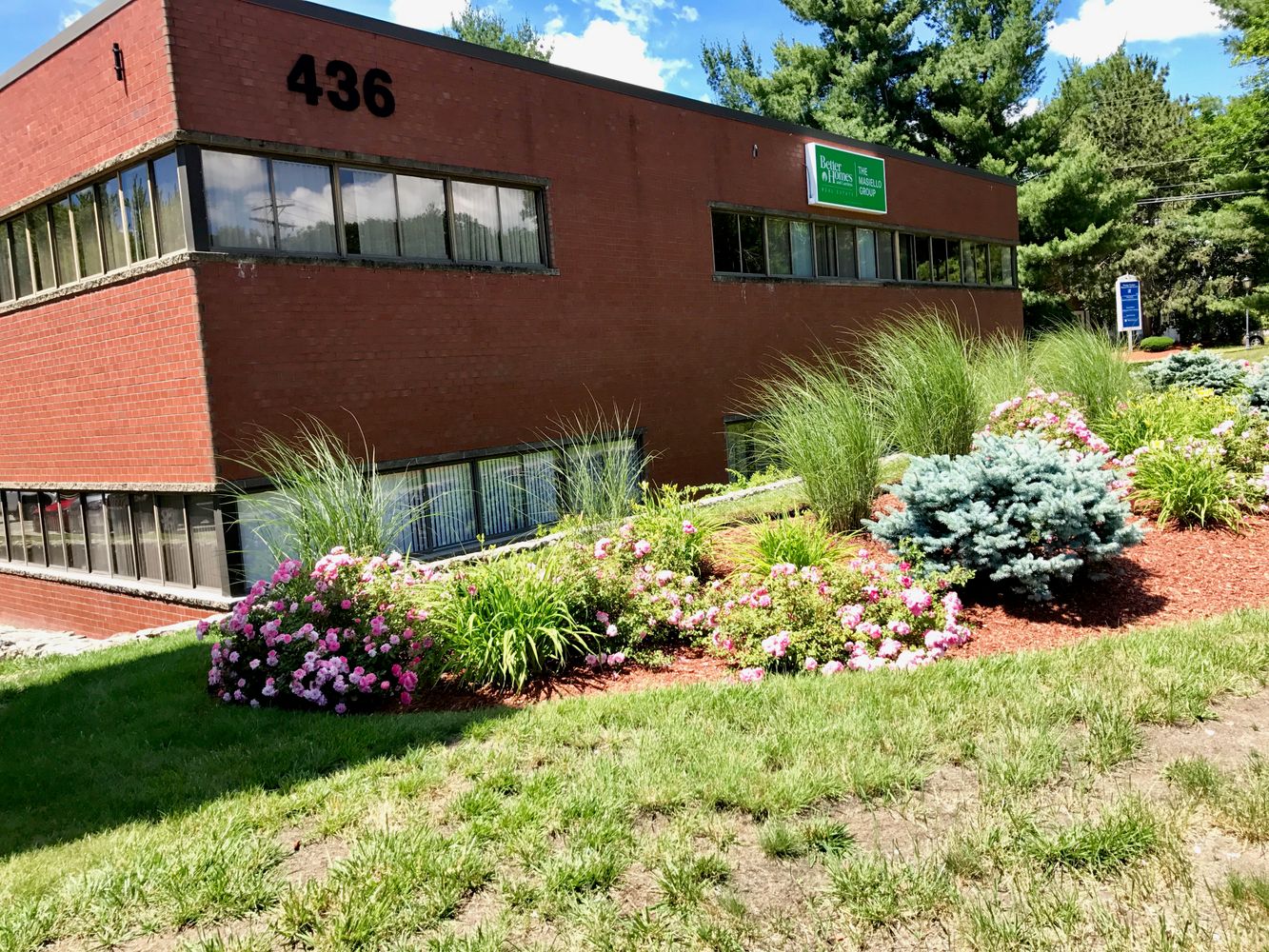 436 Amherst St, Nashua, NH 03063